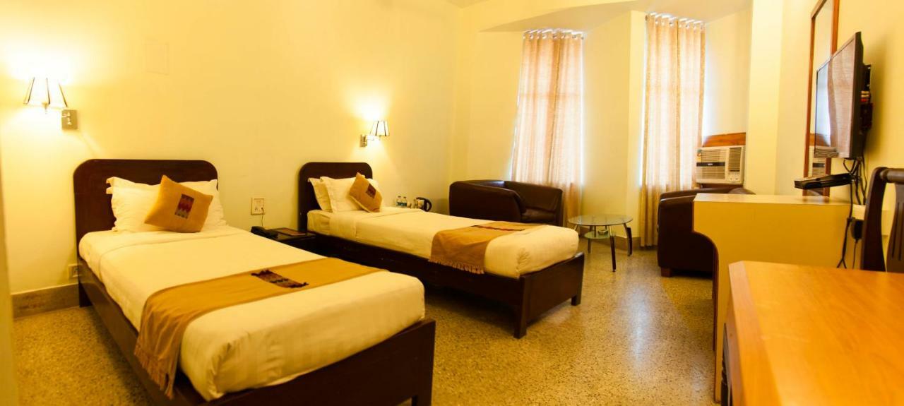 Hotel Saramati Dimāpur Εξωτερικό φωτογραφία